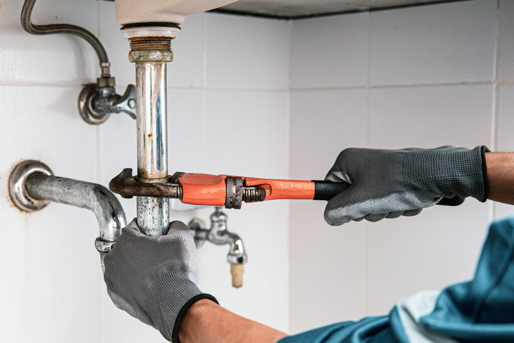 Leak Repair in The Crossings